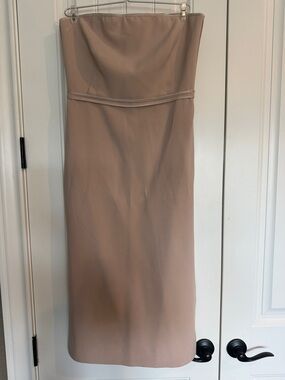 ELIZABETH AND JAMES Strapless Midi Dress in Taupe NWT
